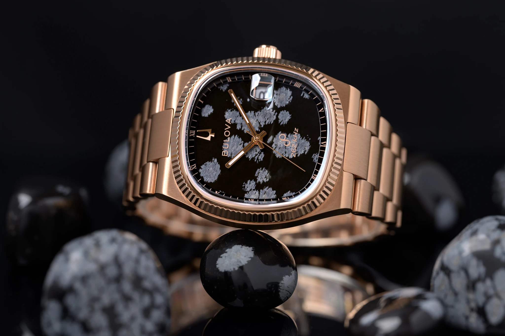 Black Dial Stainless Steel Bracelet Complecto Super Seville 97B231
